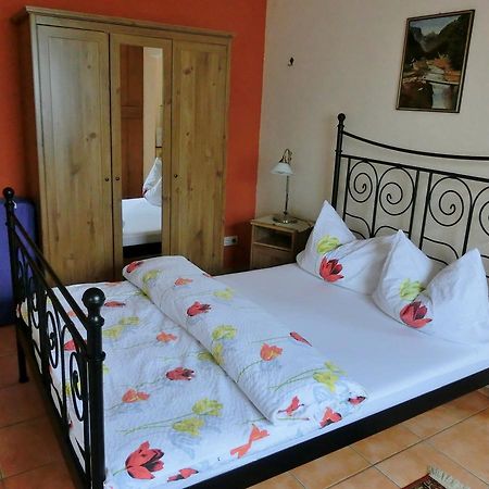 Pfaelzer Stuben Hotel Landstuhl Kültér fotó